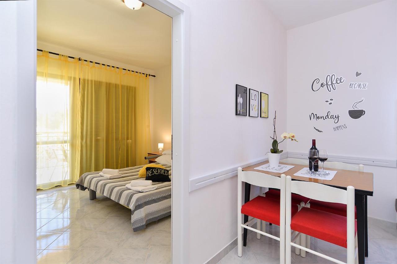 Apartment 1021 Fažana Kültér fotó